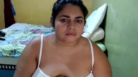 Snapshot of minnie_bbw69 chatting on 09.25.25 Andrea online show from 09.25.25