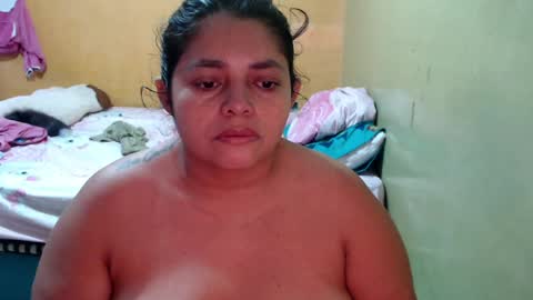 Snapshot of minnie_bbw69 chatting on 05.19.26 Andrea online show from 05.19.26