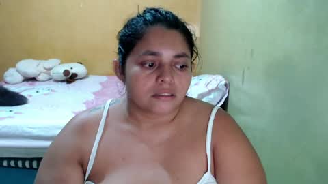 Snapshot of minnie_bbw69 chatting on 05.29.26 Andrea online show from 05.29.26