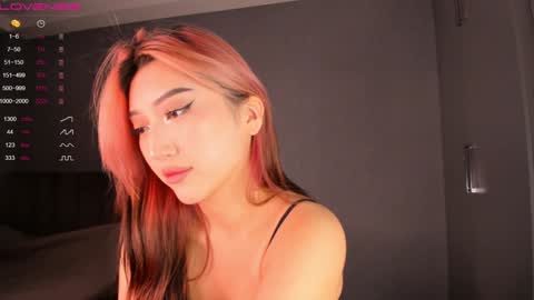 minnie_jin online show from 12.12.24