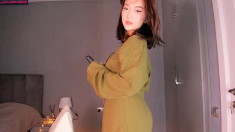 minnie_jin online show from 12.22.24