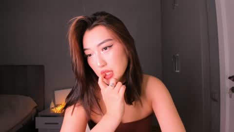 minnie_jin online show from 02.05.25