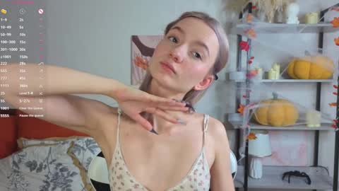 Mary  is here 3 My favorite patterns 77143222321Try my private online show from 11.22.25