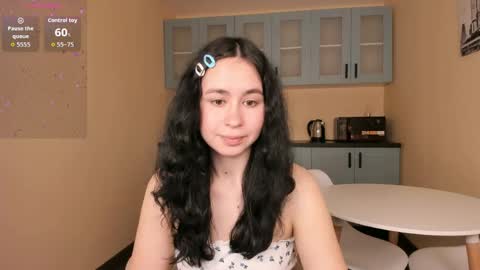 Minnie online show from 04.17.26