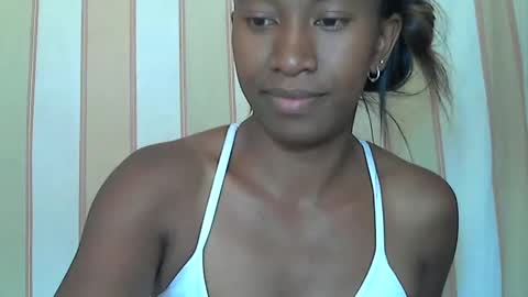 minouch211907 online show from 01.04.25