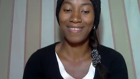 minouch211907 online show from 01.14.25