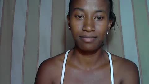 minouch211907 online show from 01.30.25
