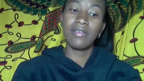 Snapshot of minouch211907 chatting on 09.24.25 minouch211907 online show from 09.24.25