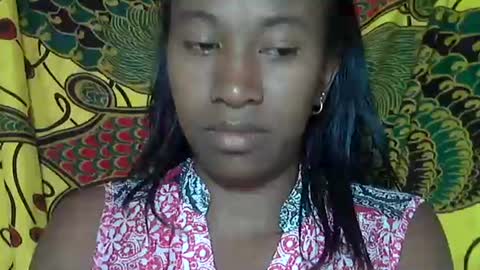 Snapshot of minouch211907 chatting on 10.08.25 minouch211907 online show from 10.08.25