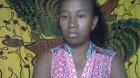 Snapshot of minouch211907 chatting on 10.09.25 minouch211907 online show from 10.09.25