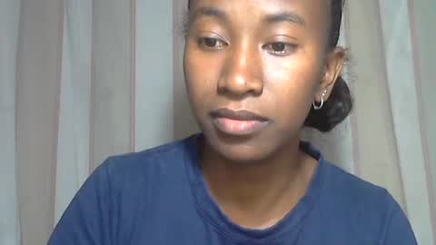 Snapshot of minouch211907 chatting on 11.06.25 minouch211907 online show from 11.06.25