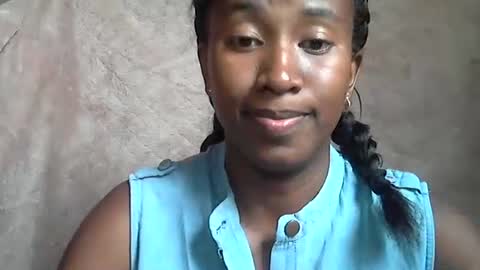 minouch211907 online show from 11.18.25