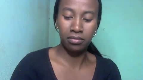 minouch211907 online show from 05.18.26
