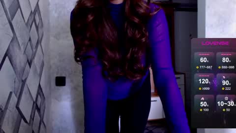 Snapshot of minty_dazee chatting on 06.19.26 Dasha online show from 06.19.26
