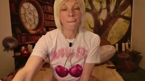 Tessa Rae online show from 07.06.26