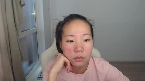 mira_g online show from 03.10.25