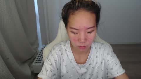 mira_g online show from 10.15.25