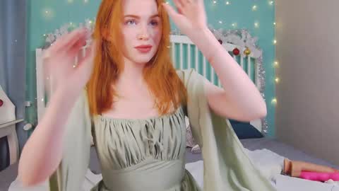 Snapshot of mira_glace chatting on 01.22.25 Mira3 online show from 01.22.25