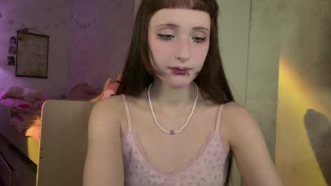 Snapshot of mira_jadee chatting on 04.25.26 Mira online show from 04.25.26