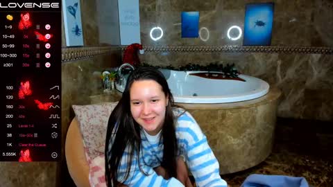 Snapshot of mira_karter chatting on 12.15.24 Mira online show from 12.15.24