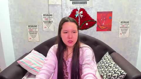 Snapshot of mira_karter chatting on 12.18.24 Mira online show from 12.18.24