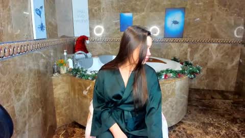 Snapshot of mira_karter chatting on 01.18.25 Mira online show from 01.18.25