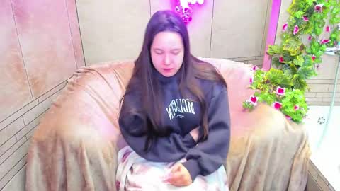 Snapshot of mira_karter chatting on 02.22.25 Mira online show from 02.22.25