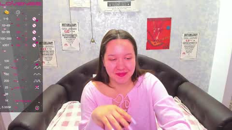 Snapshot of mira_karter chatting on 03.01.25 Mira online show from 03.01.25