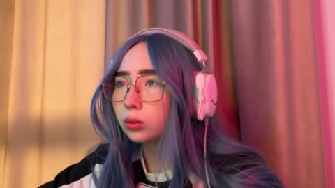 mira_light_ online show from 09.26.25