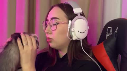 mira_light_ online show from 10.17.25