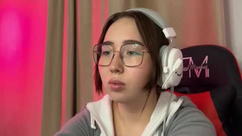 mira_light_ online show from 10.20.25