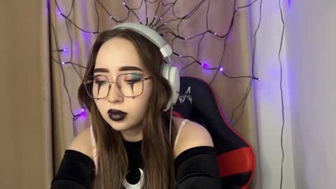 mira_light_ online show from 10.28.25