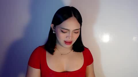 Mira Bella online show from 02.25.25