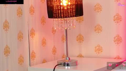 mira_lynxx online show from 01.15.26