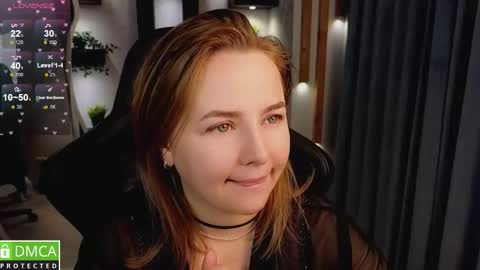 Snapshot of mira_mermayd chatting on 10.05.25 Mira online show from 10.05.25