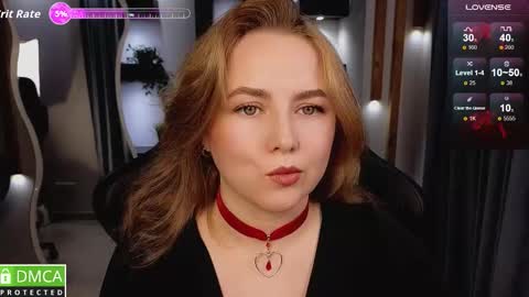 Snapshot of mira_mermayd chatting on 11.08.25 Mira online show from 11.08.25