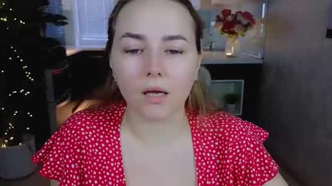 Snapshot of mira_mermayd chatting on 02.17.26 Mira online show from 02.17.26