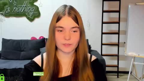 Snapshot of miraa_bloom chatting on 02.16.26 miraa_bloom online show from 02.16.26