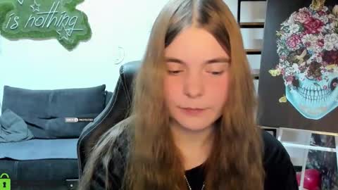 Snapshot of miraa_bloom chatting on 03.19.26 miraa_bloom online show from 03.19.26