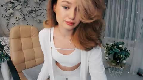 Emma online show from 09.30.25