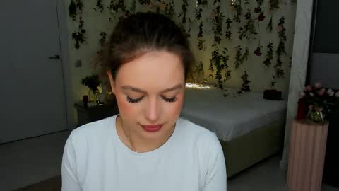 Emma online show from 04.08.26