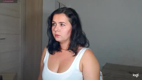 Snapshot of miradiaz chatting on 09.24.25 Meera online show from 09.24.25