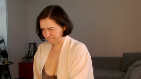 Meera online show from 04.17.26