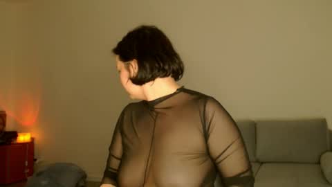 Snapshot of miradiaz chatting on 05.04.26 Meera online show from 05.04.26