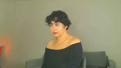 Snapshot of miradiaz chatting on 06.27.26 Meera online show from 06.27.26