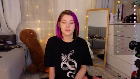 Snapshot of mirafalls chatting on 12.03.24 Mira online show from 12.03.24