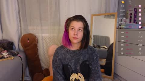 Snapshot of mirafalls chatting on 12.17.24 Mira online show from 12.17.24