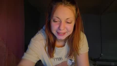 Snapshot of mirahardmanxx chatting on 11.02.25 Happy New Year online show from 11.02.25