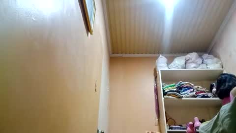 Snapshot of mirana_xxx chatting on 10.22.25 Im Ping online show from 10.22.25