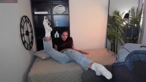 Snapshot of mirandaglow chatting on 06.20.26 Miranda online show from 06.20.26